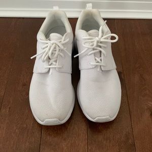 Nike Rosche - All White